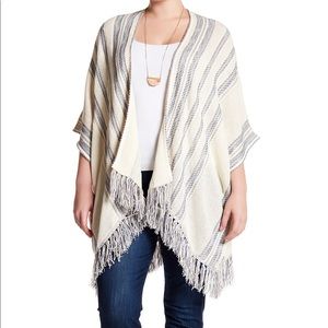 NWT Lucky Brand Fringe Poncho